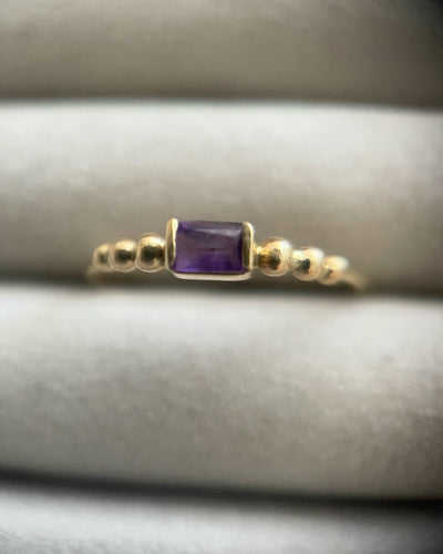'Violet' 9ct Vintage Amethyst Ring