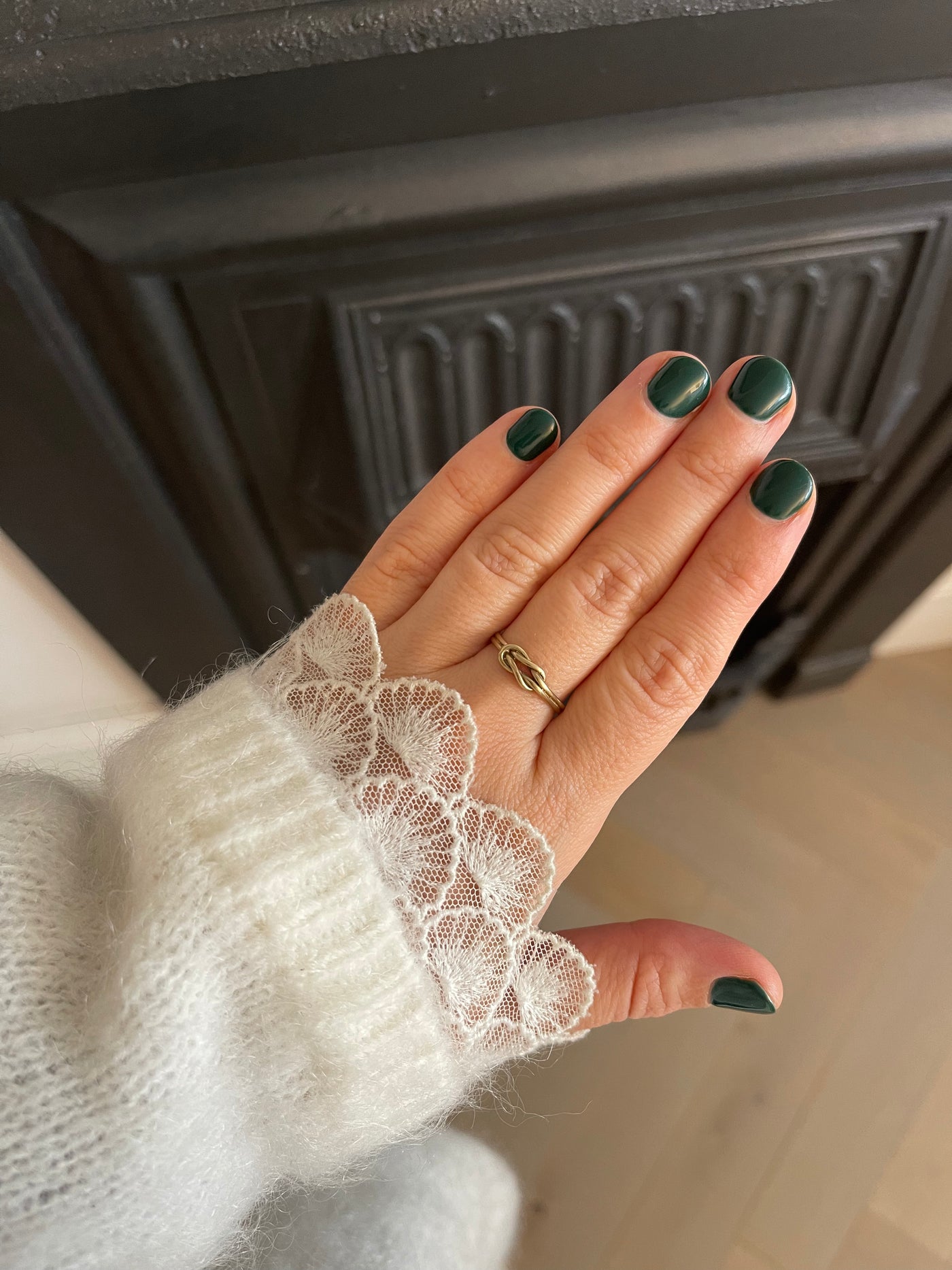 'Stella' 9ct Vintage Knot Ring